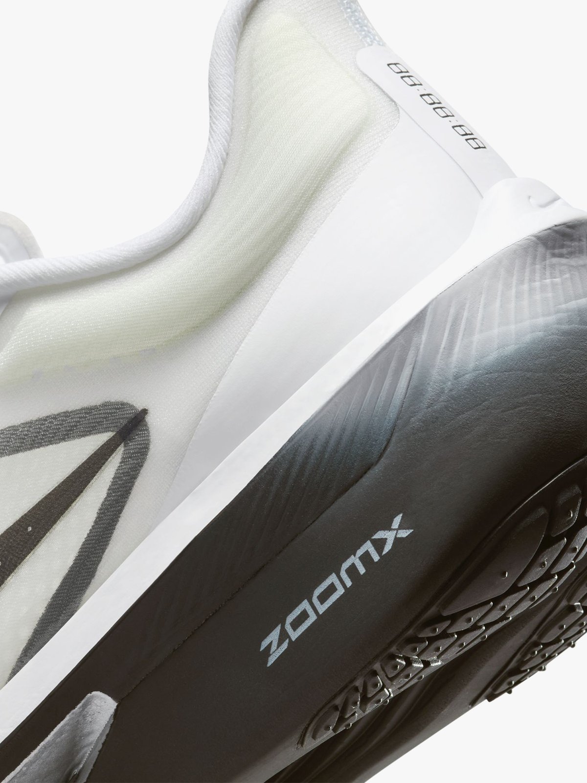 Nike Zoom Fly 6 White / Black / Smoke Grey / Metallic Silver