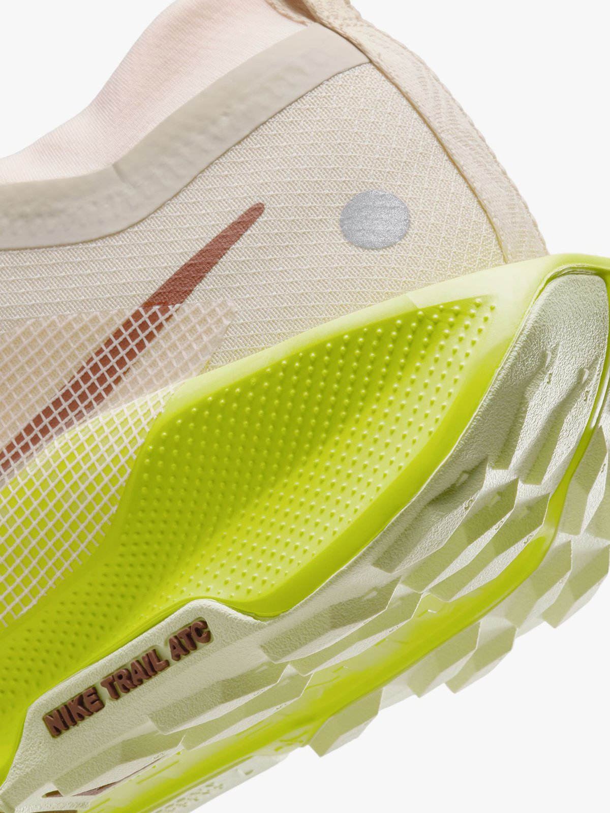 Nike Pegasus Trail 5 GTX Sanddrift/Cyber/Life Lime/Dark Pony