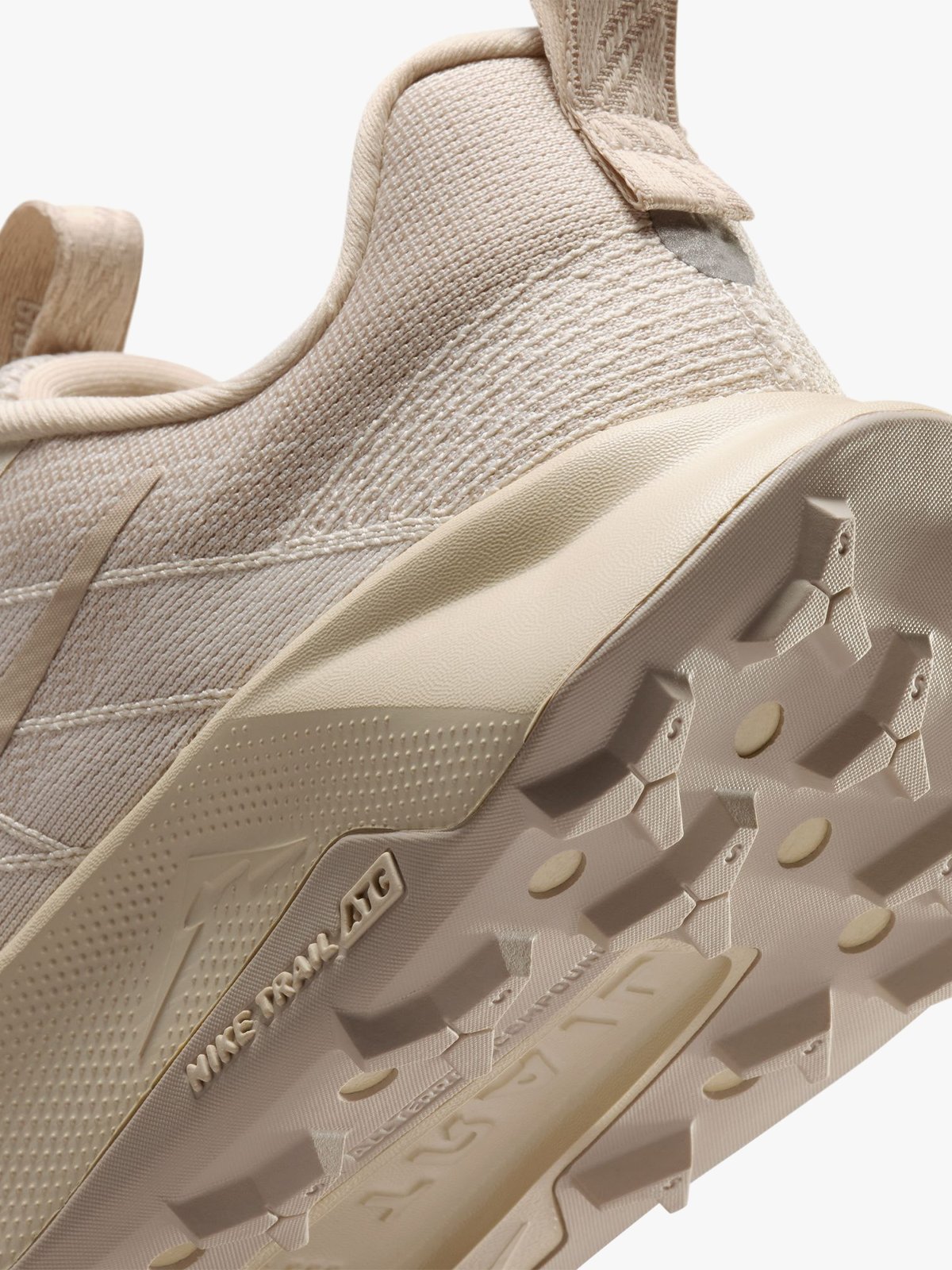 Nike Wildhorse 10 LT Orewood / Cream / Safety Orange