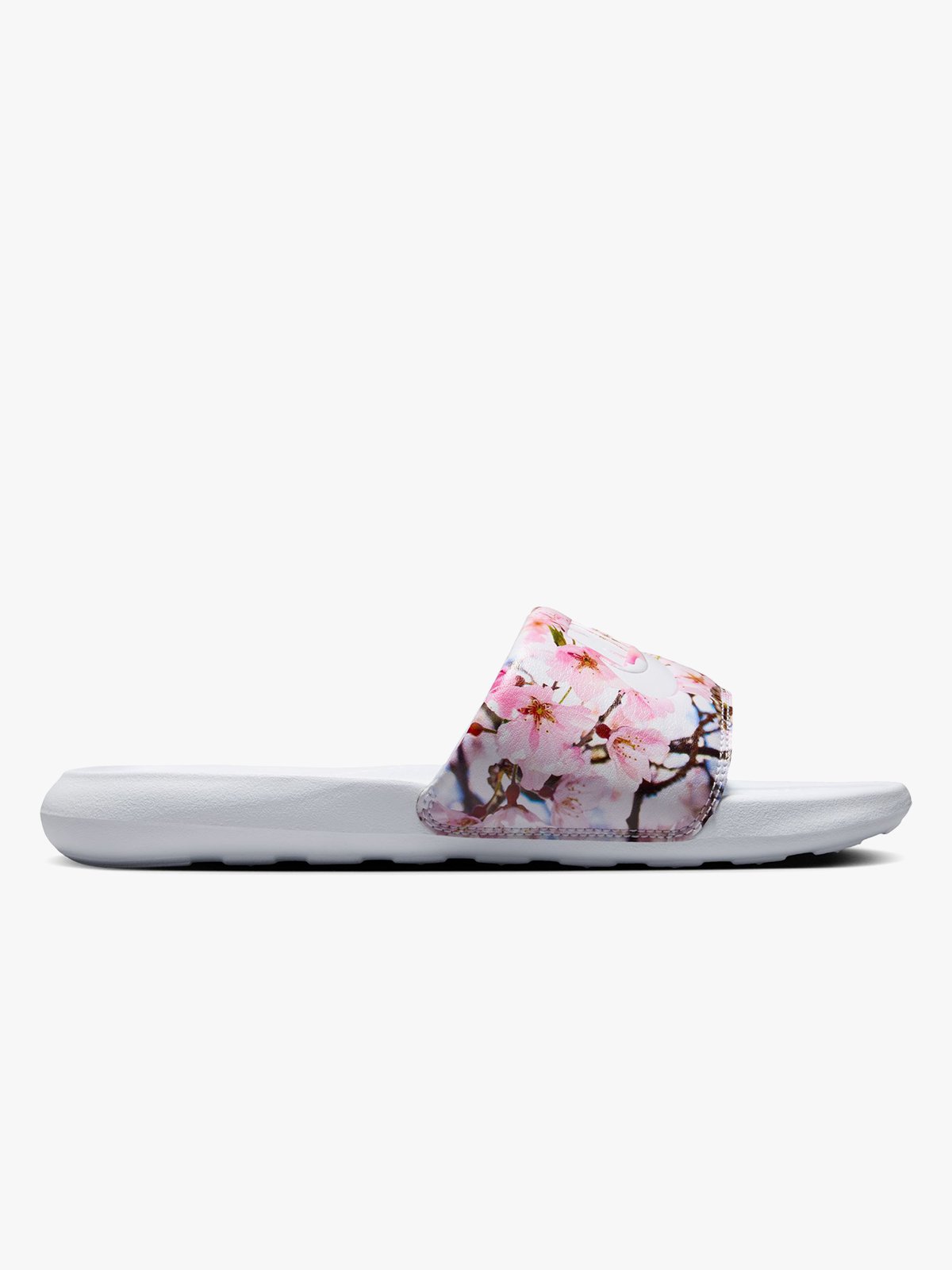 Nike Victori One Print White