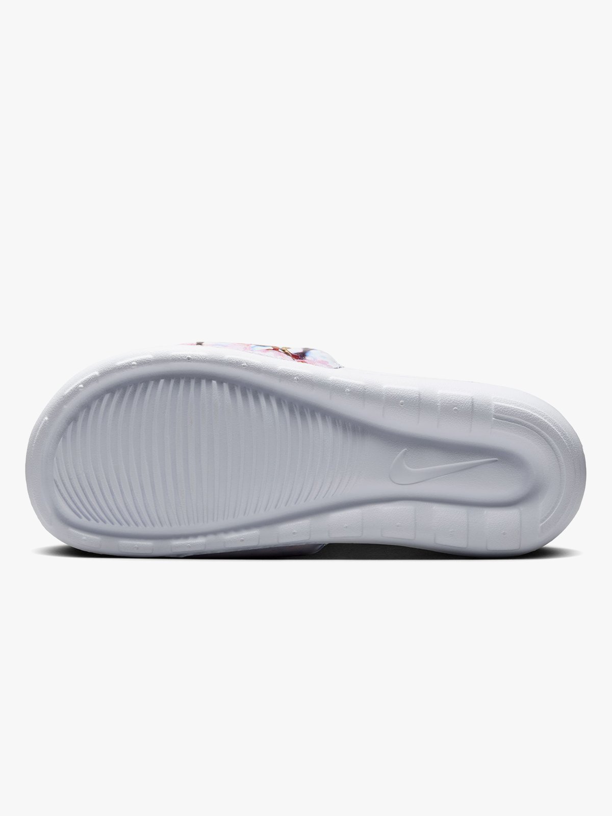 Nike Victori One Print White