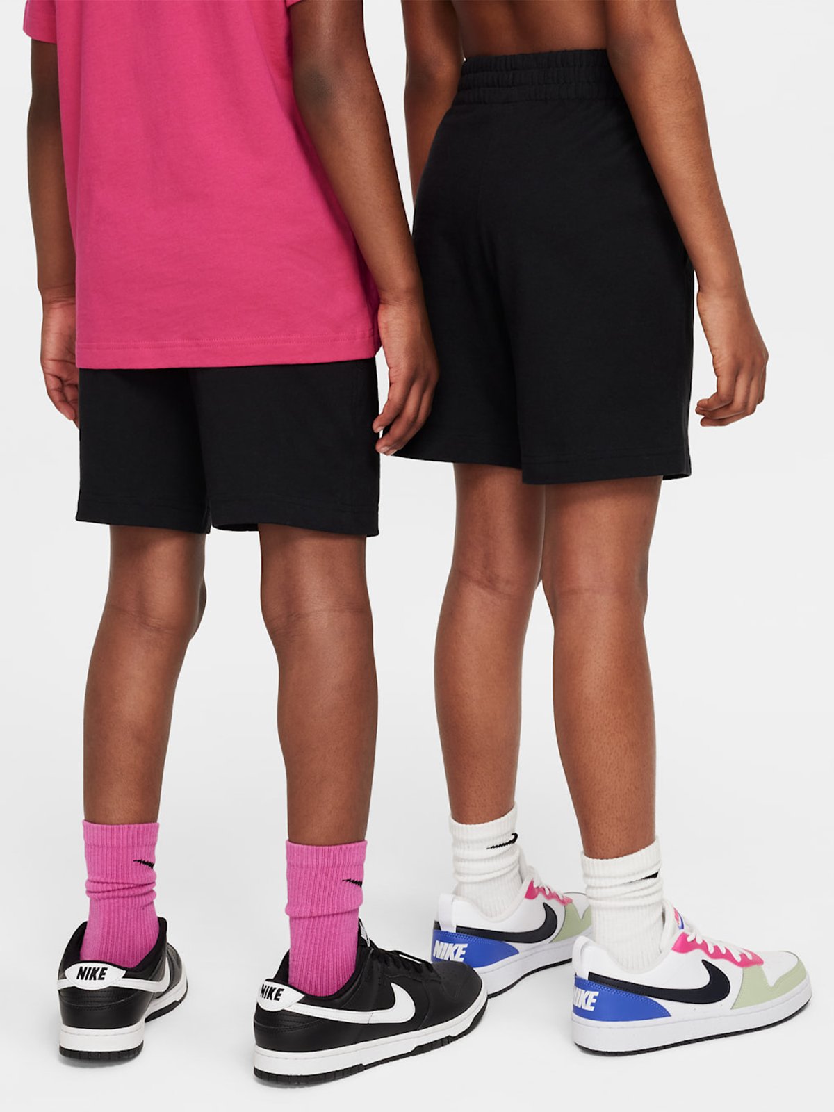 Nike Sportswear Club Black / White