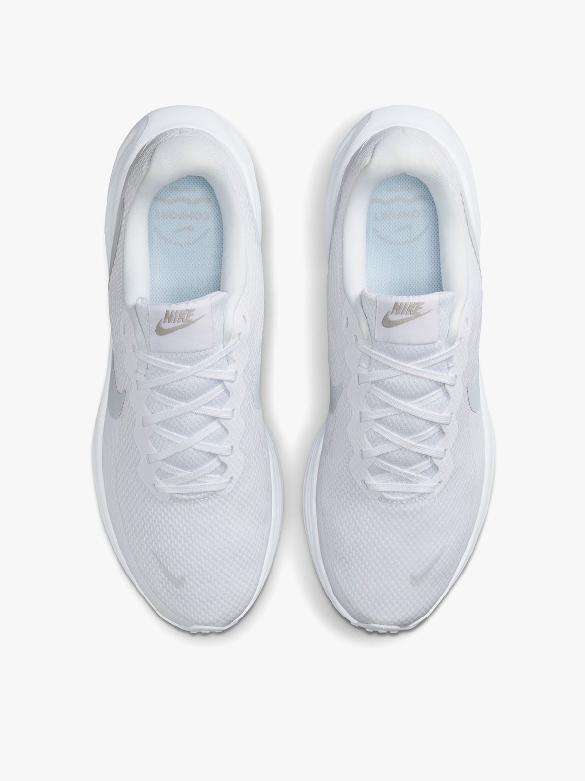 Nike Revolution 8 White / Pure Platinum