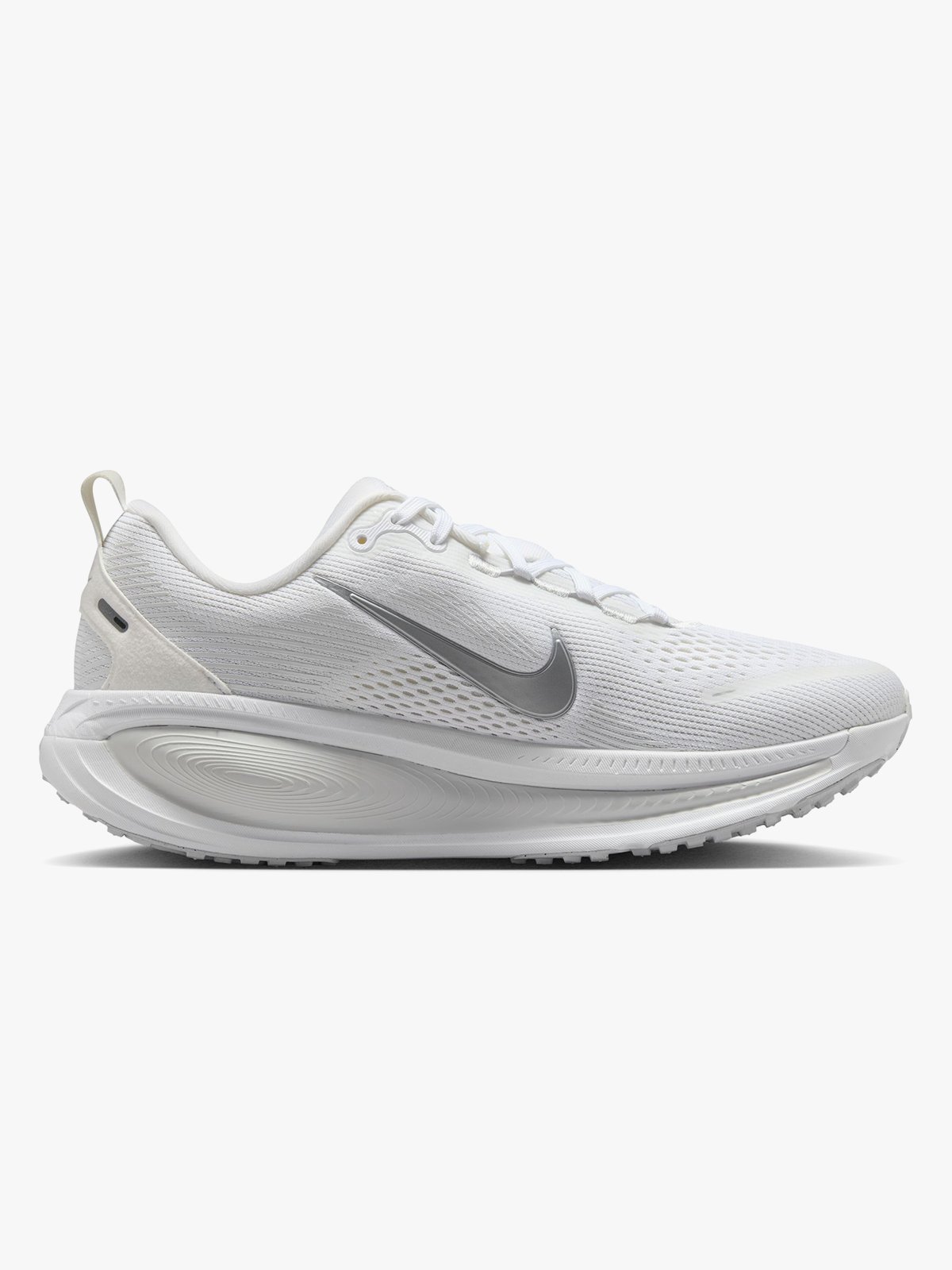 Nike Vomero 18 White / Metallic Silver / Photon Dust