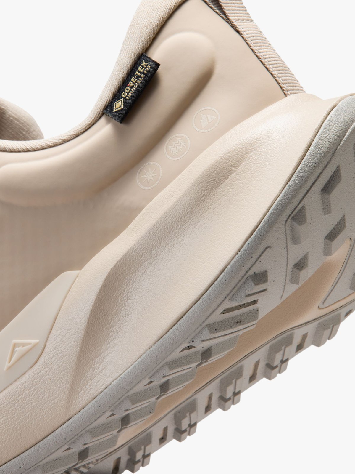 Nike Juniper Trail 2 GTX Beige