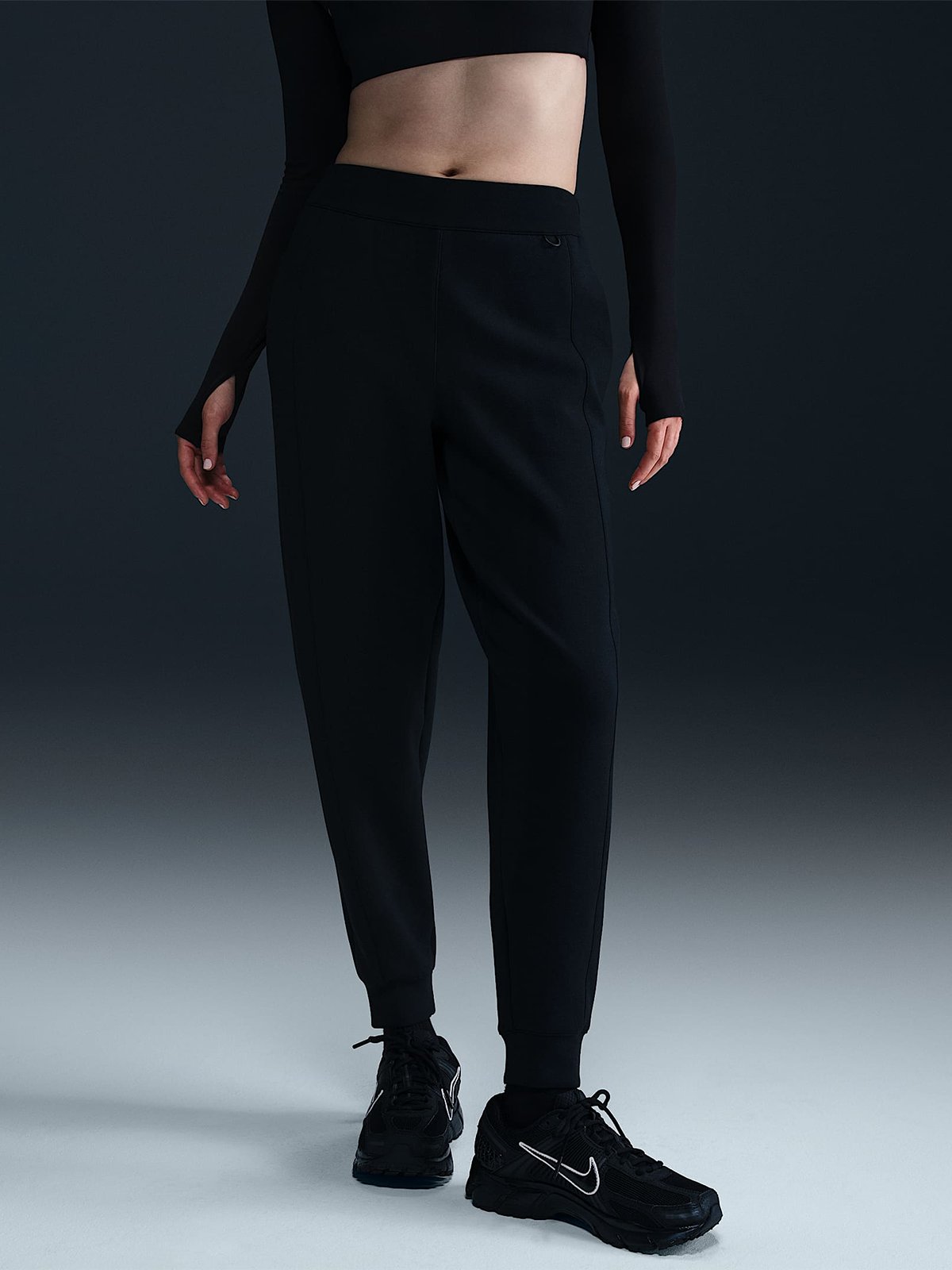 Nike 24.7 Dri-Fit Mid-Rise Jogger Soft Black / Dark Smoke Grey