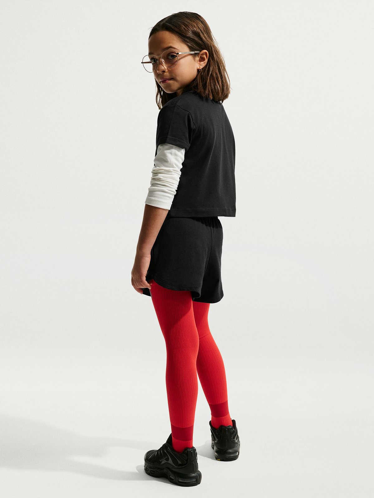 Nike Sportswear Shorts Black / White