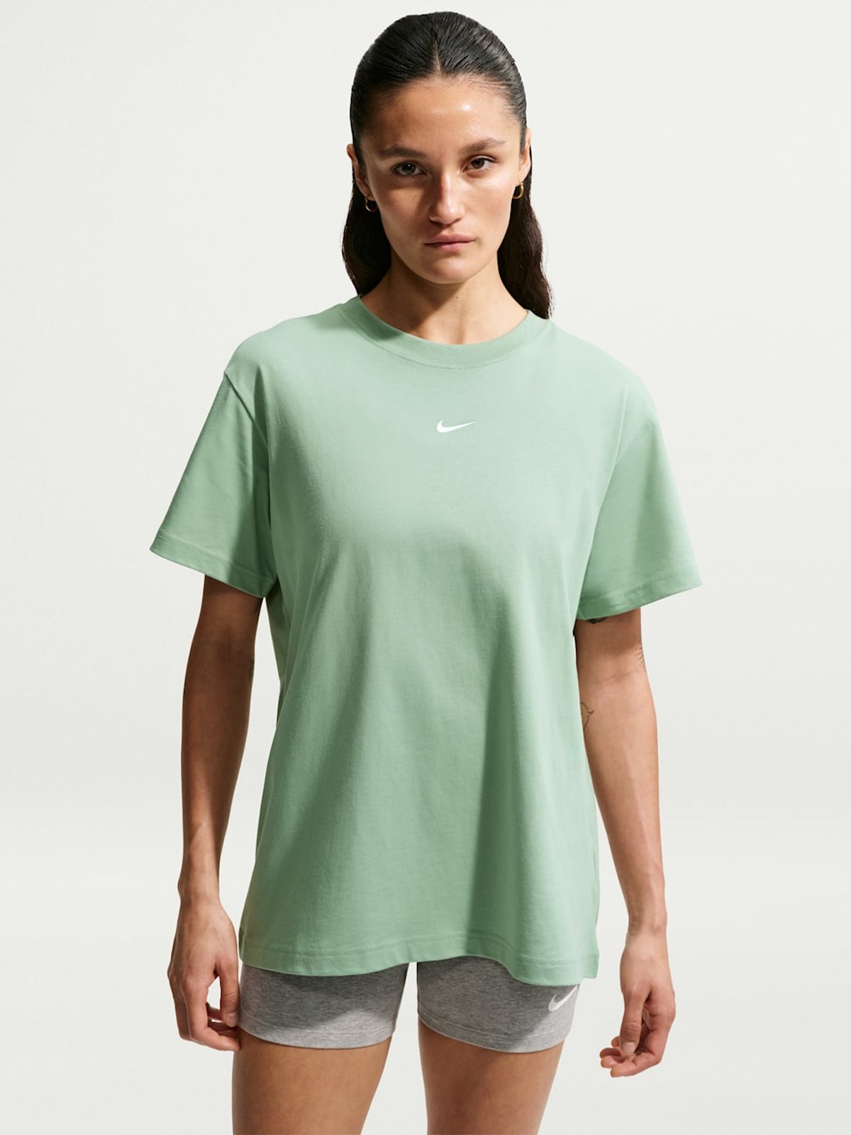 Nike Sportswear Classic Short Sleeve Tee Steam