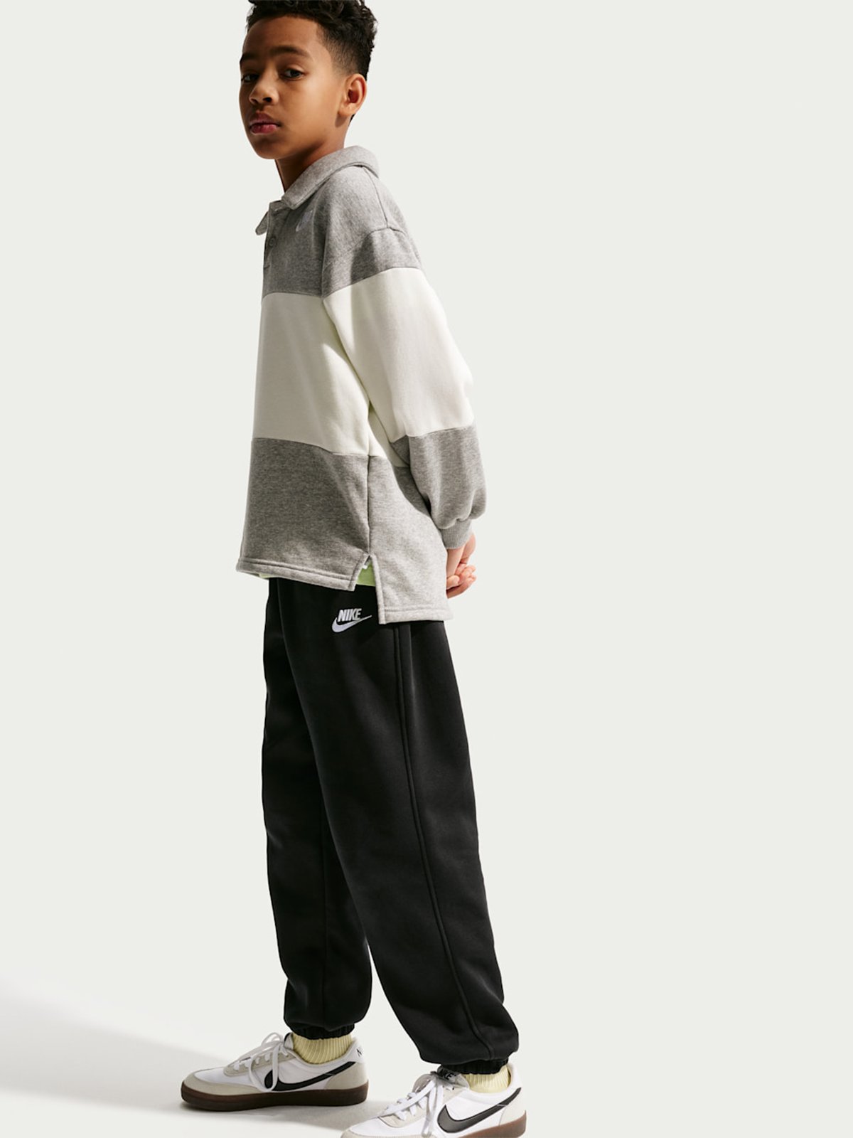Nike Sportswear Club Fleece Black / White