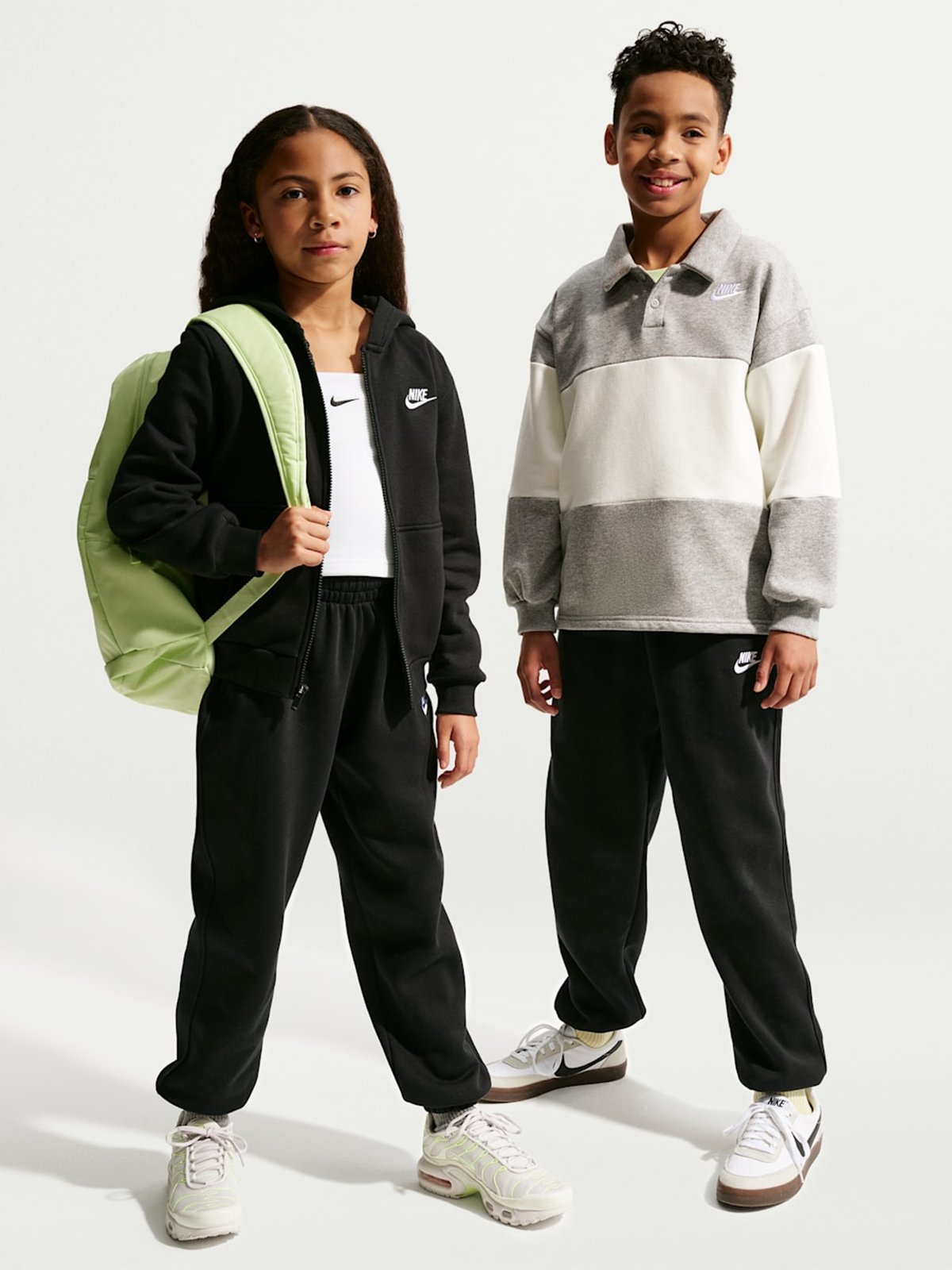 Nike Sportswear Club Fleece Black / White