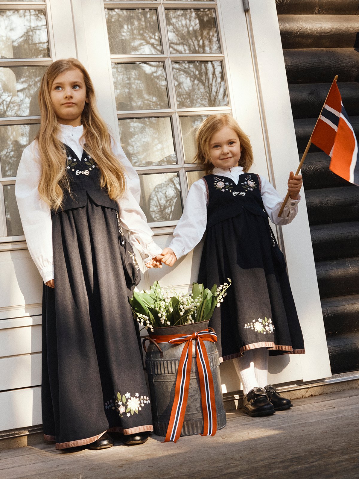 Name It Tena Spencer XXVI Dark Sapphire