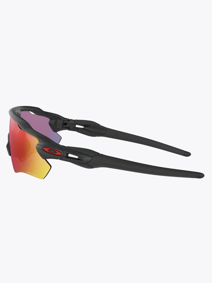Oakley Radar Ev Path Matte Black / Brilleglassfarge: Prizm Road / Lysgjennomslipp: 20%