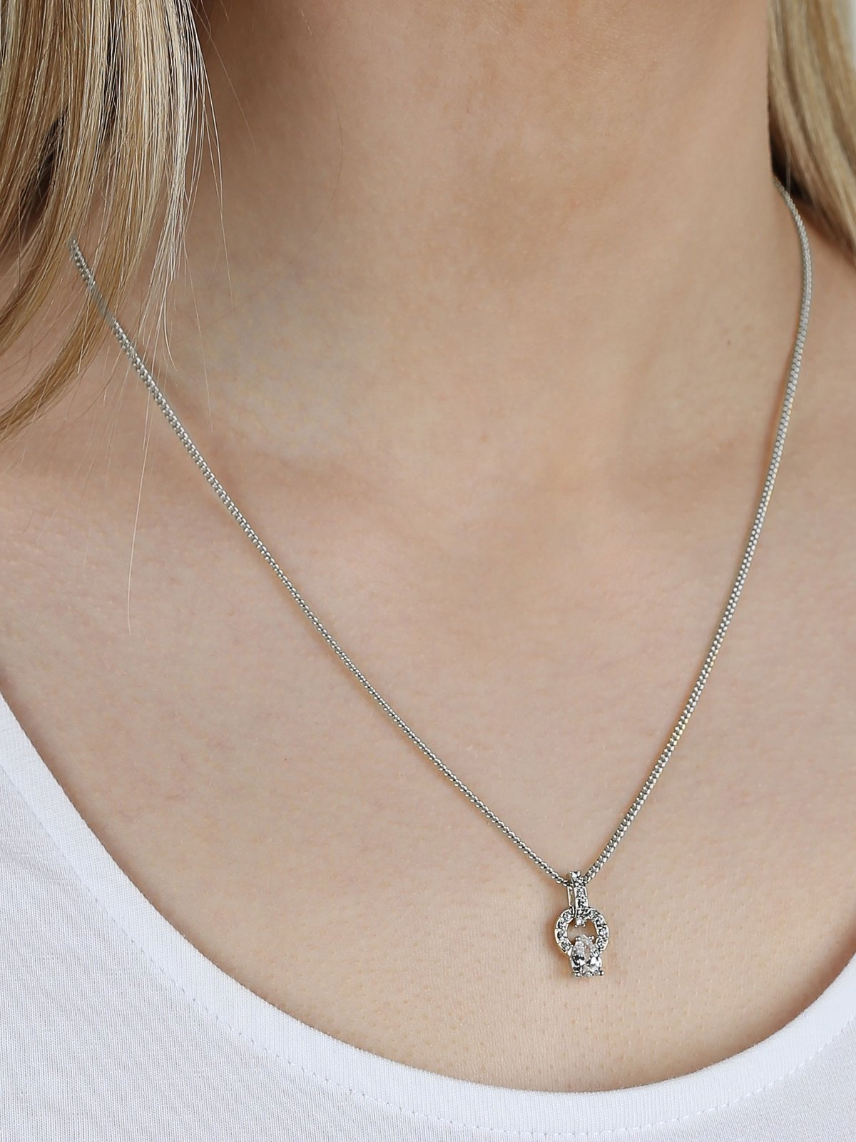 Snö Of Sweden Callie crystal circle neck 42cm Sølv