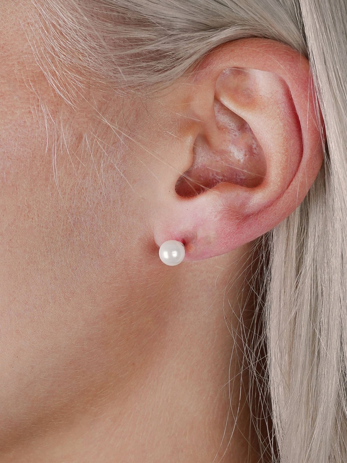 Snö Of Sweden Jackie pearl ear 6mm Sølv