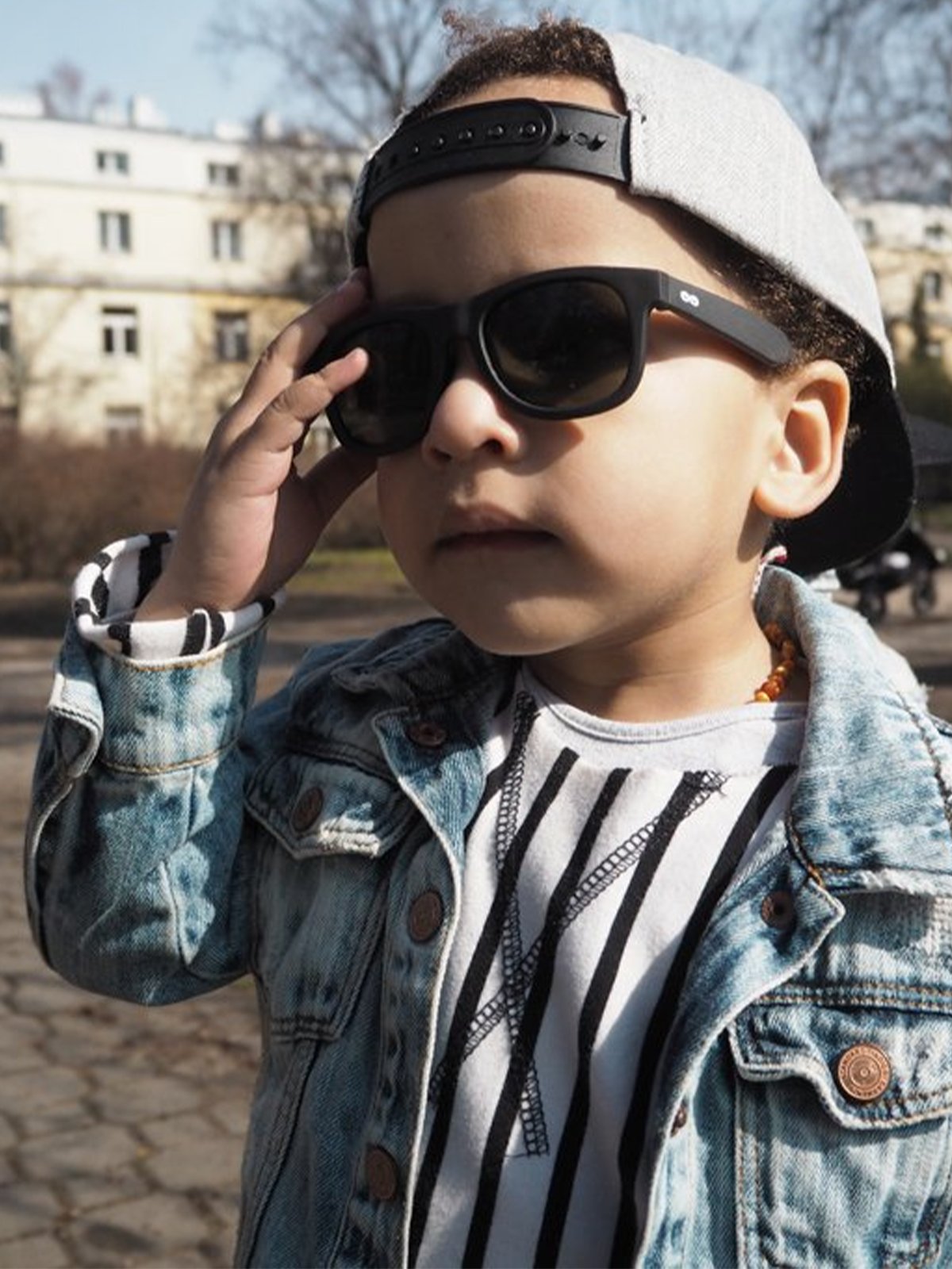 Tootiny Itooti Classic solbrille Black