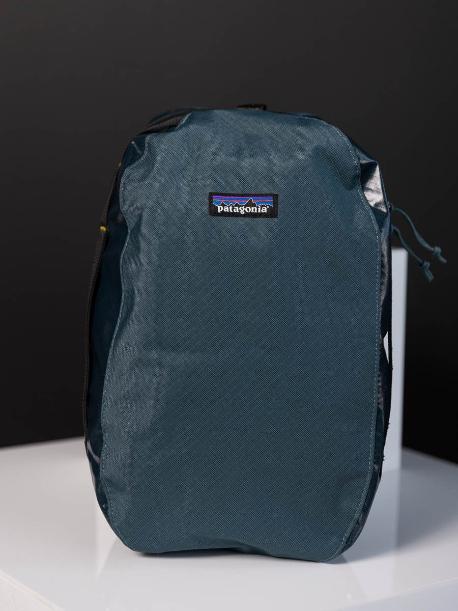 Patagonia Black Hole Cube Large Abalone Blue