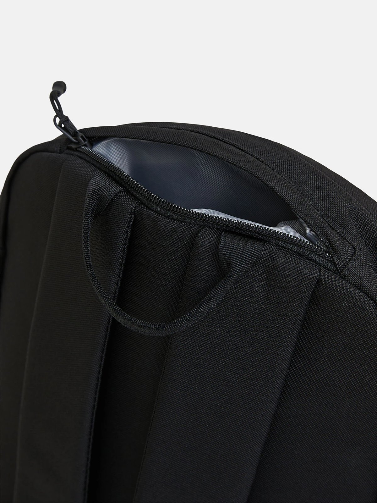 Peak Performance Detour Backpack 15L Black