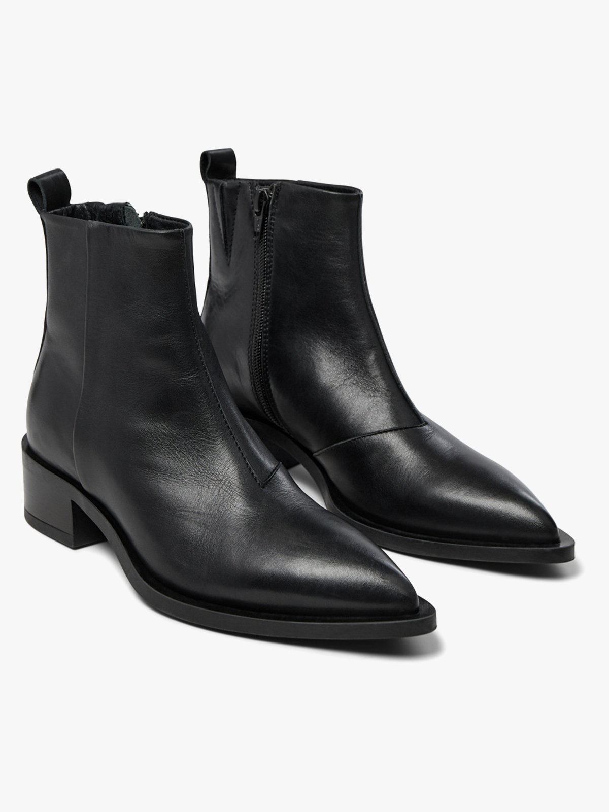 Pavement Elva Black 020