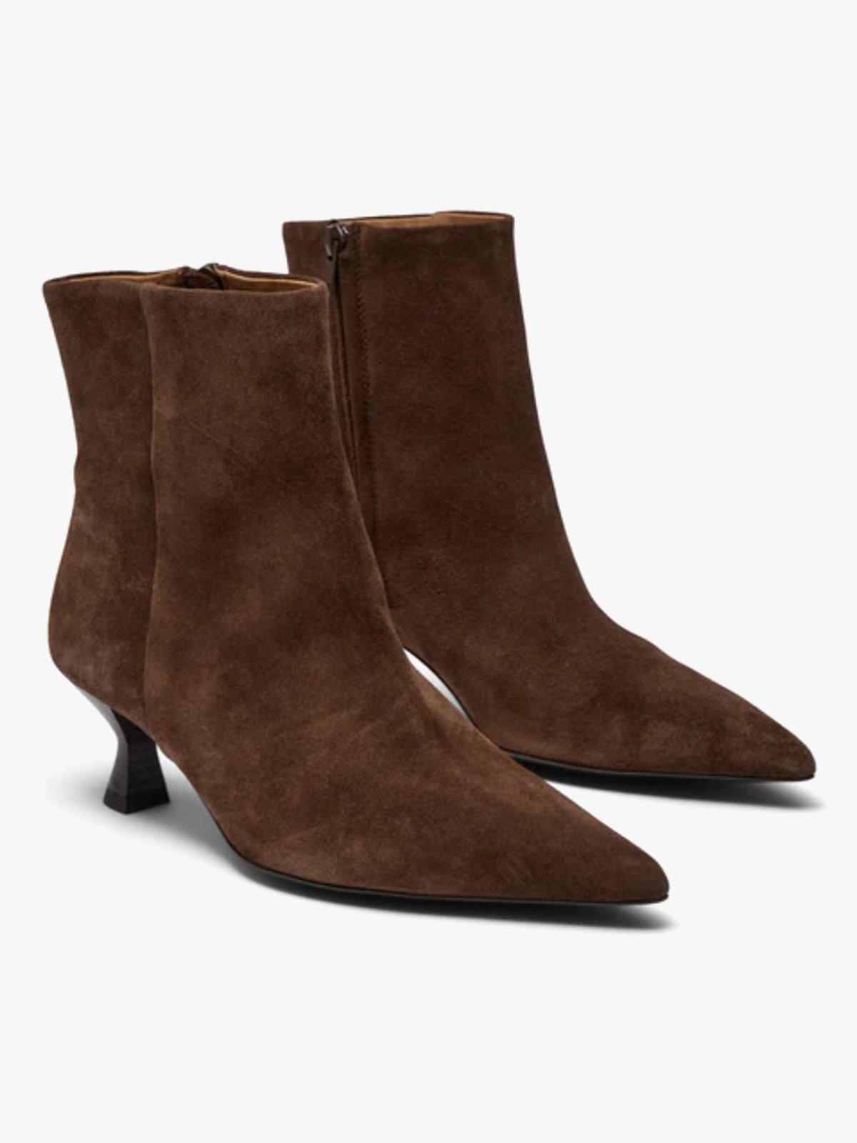 Pavement Wilma Brown Suede