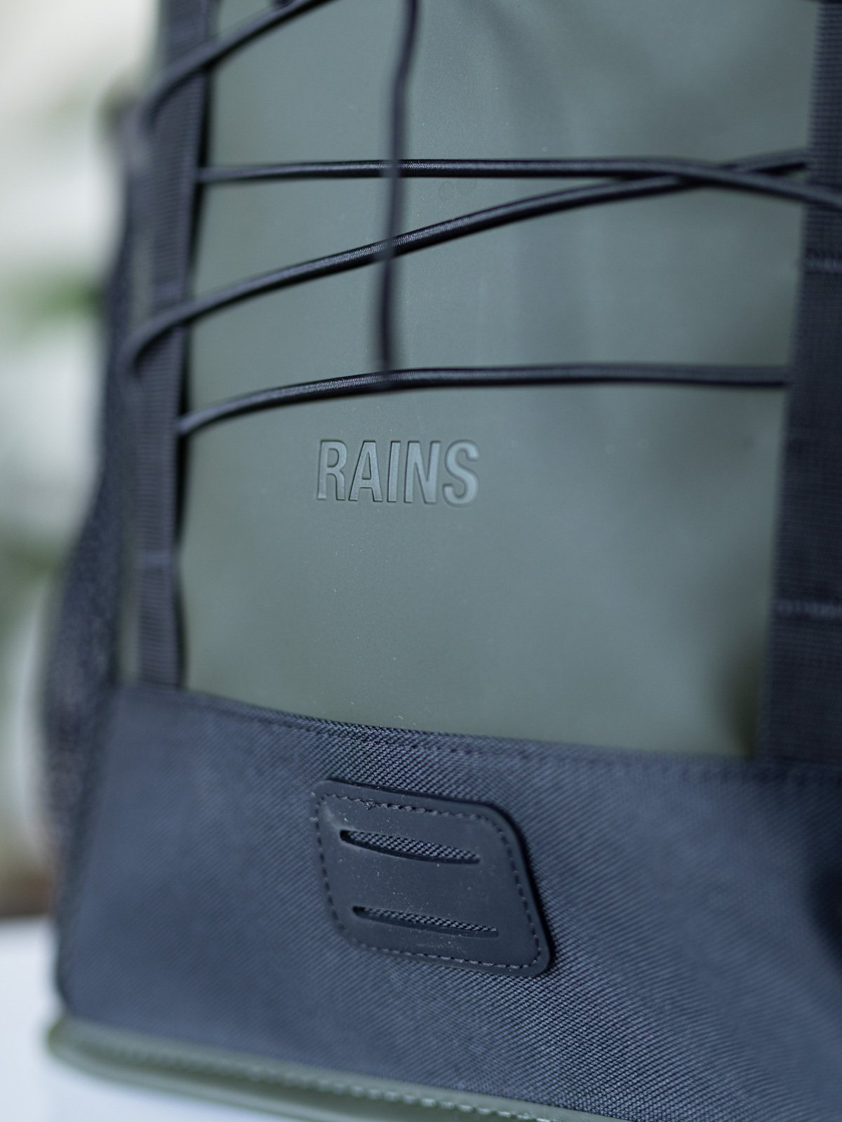 Rains Mountaineer Bag Green