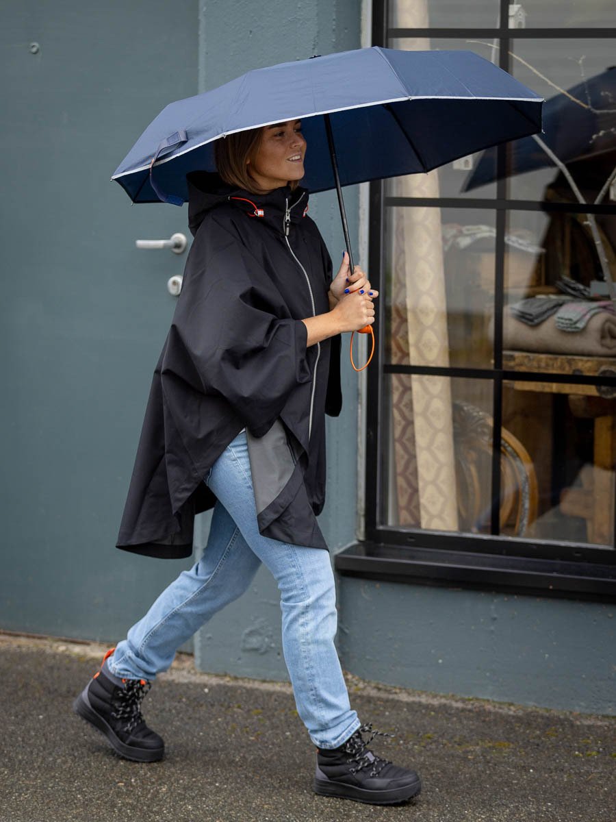 Swims Umbrella Short Navy