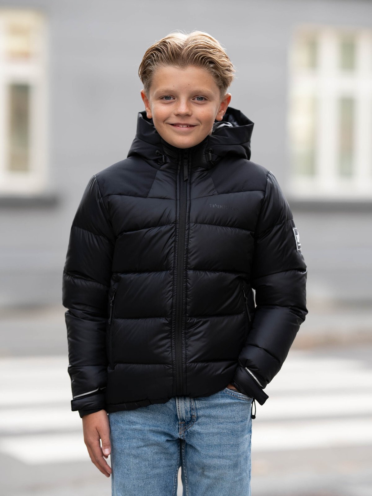 Twentyfour Isbre Dunjakke Junior Sort