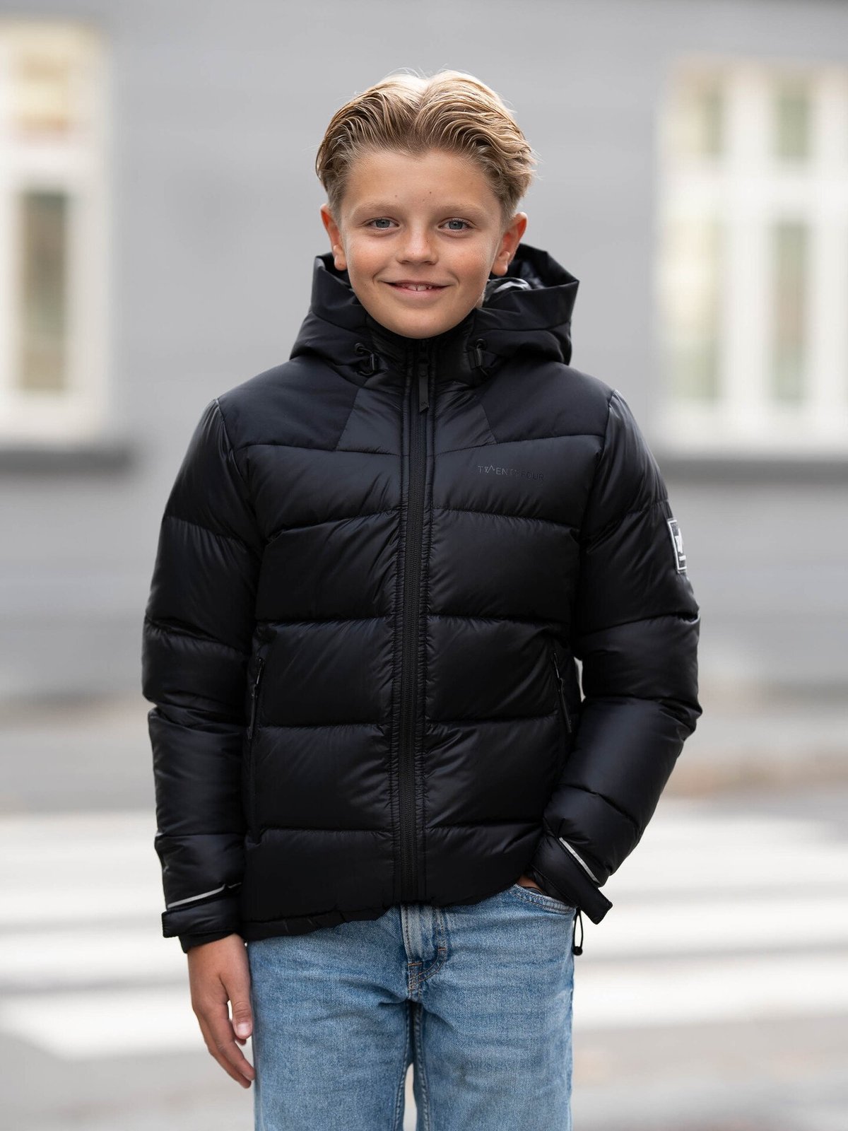 Twentyfour Isbre Dunjakke Junior Sort