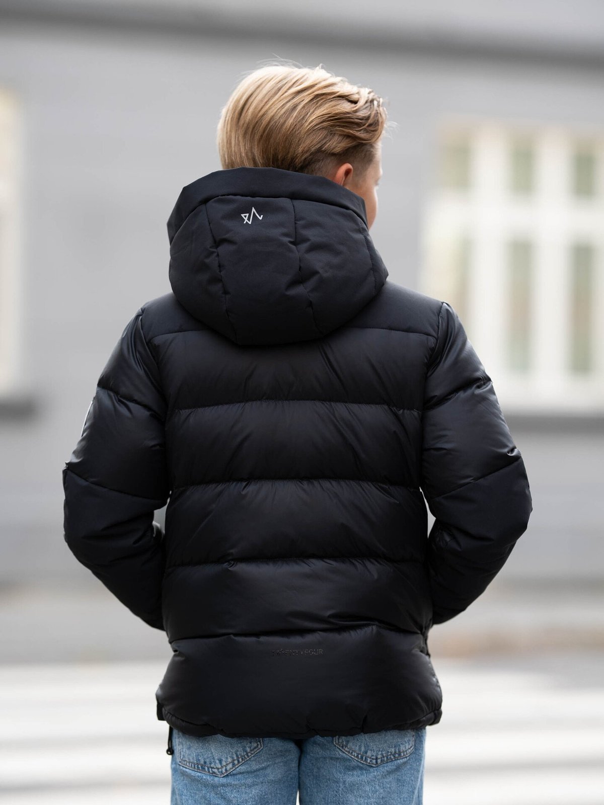 Twentyfour Isbre Dunjakke Junior Sort