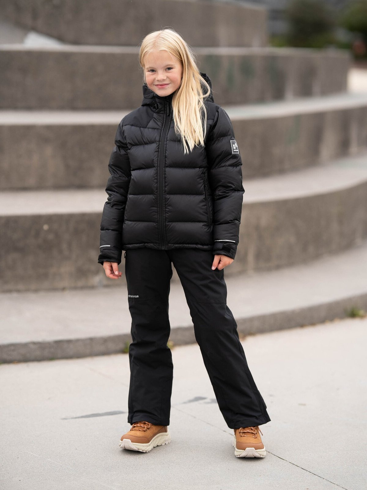 Twentyfour Isbre Dunjakke Junior Sort