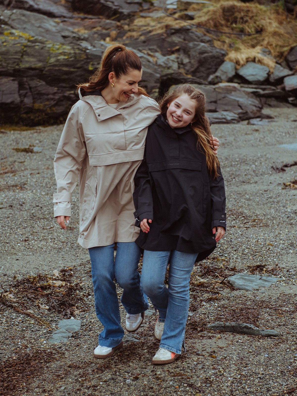 Twentyfour Mode 2-lags Poncho Junior SORT