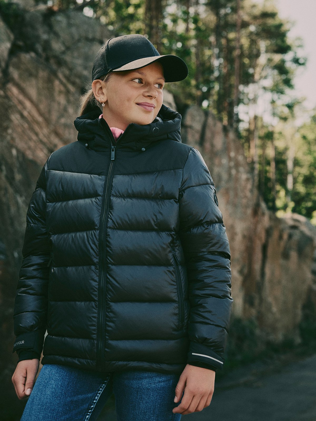 Twentyfour Aurora Warm Dunjakke Junior Sort