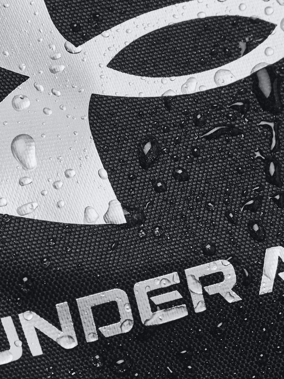 Under Armour Undeniable 5.0 Duffle SM Black / Metallic Silver