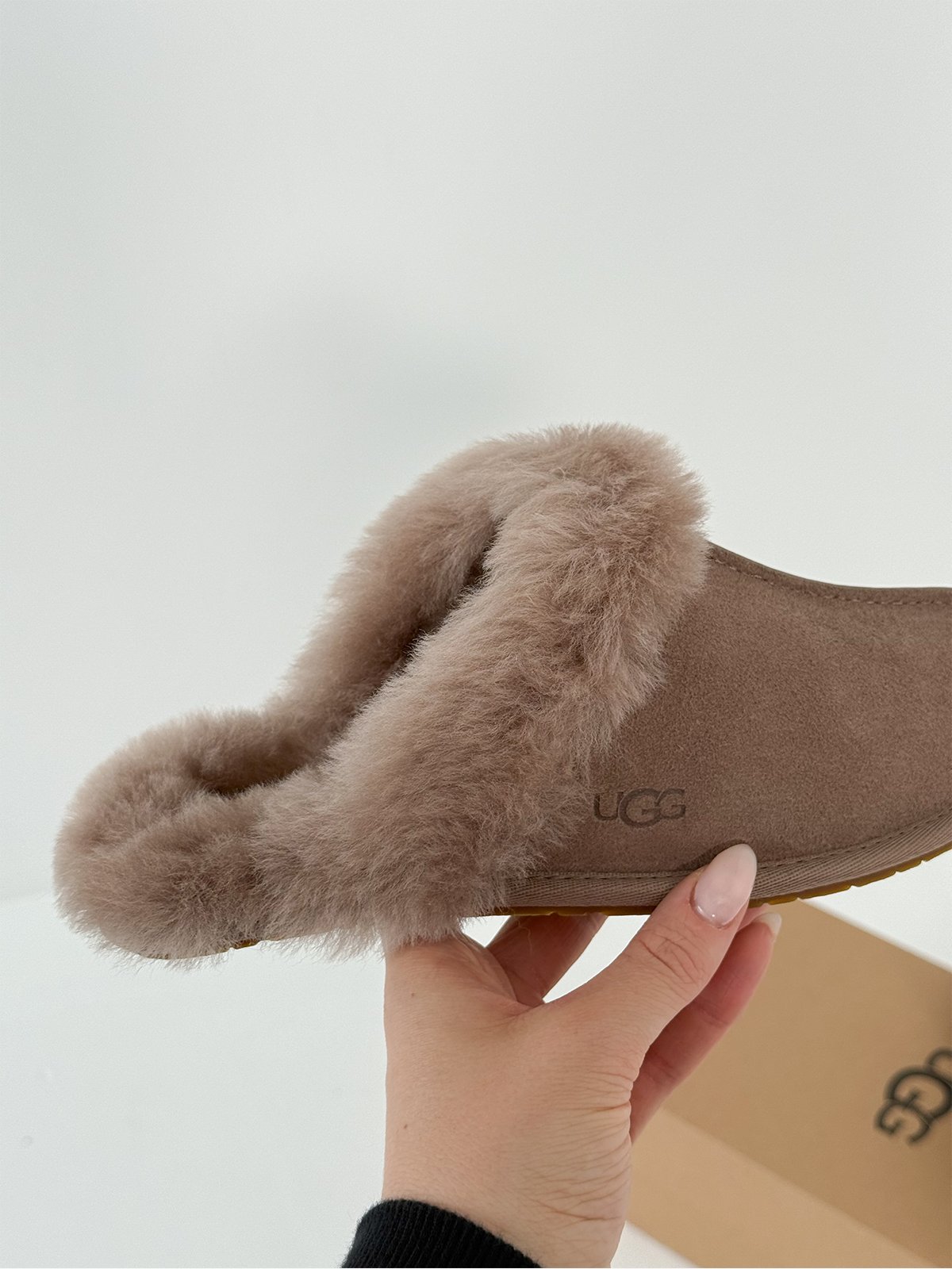 UGG Scuffette II Caribou