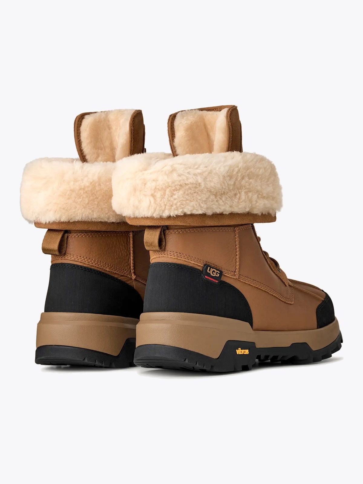 UGG Adirondack Boot XXV Chestnut