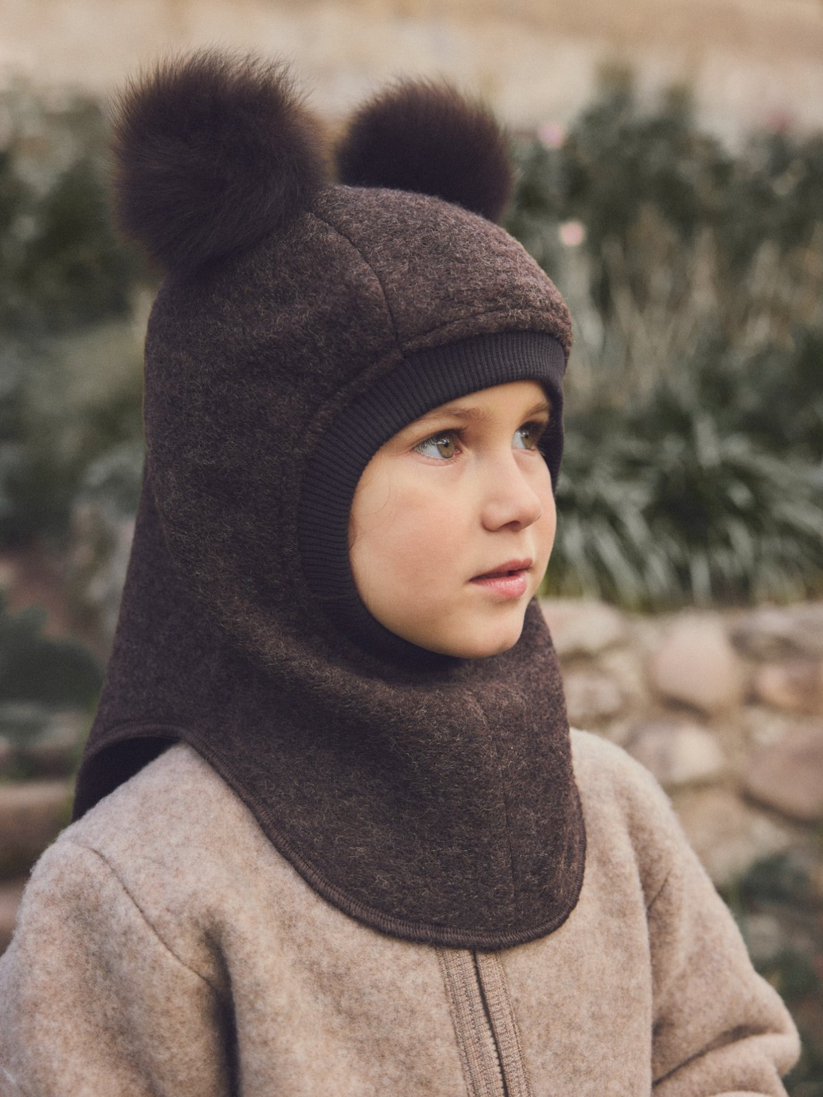 Huttelihut Balaclava Wool Alpaca Pompoms Dark Brown Melange