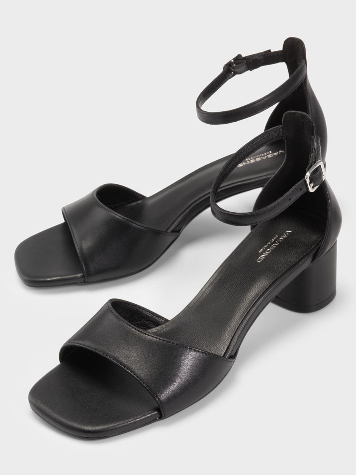 Vagabond Piper Black