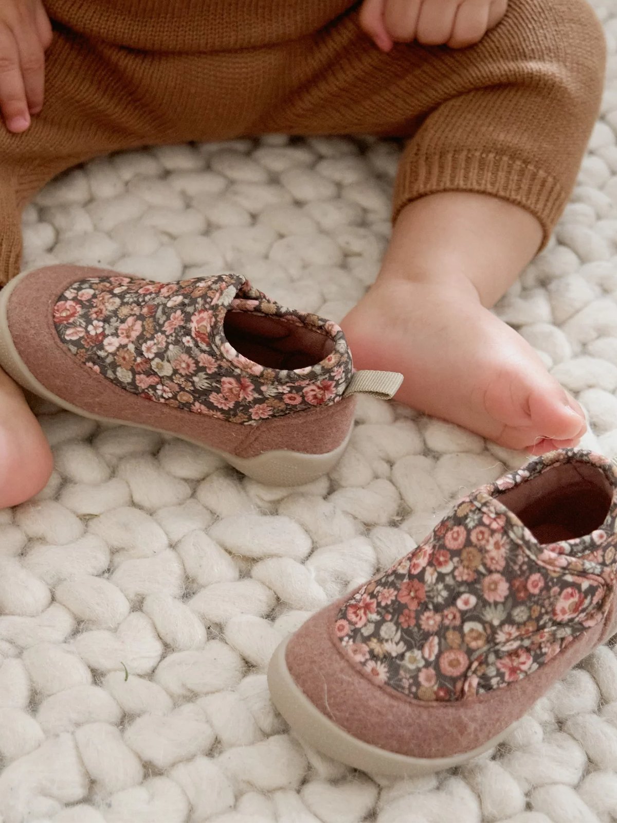 Wheat Indoor Shoe Mulle Dusty Rouge