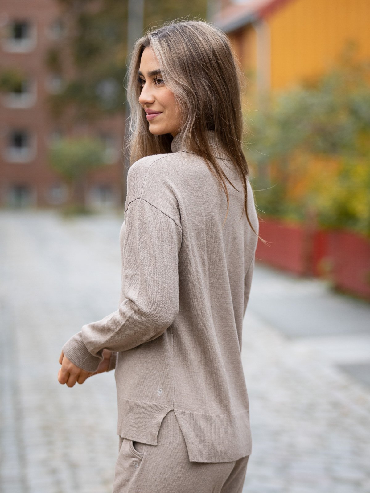 Urban Pioneers Carrie Sweater Nomad