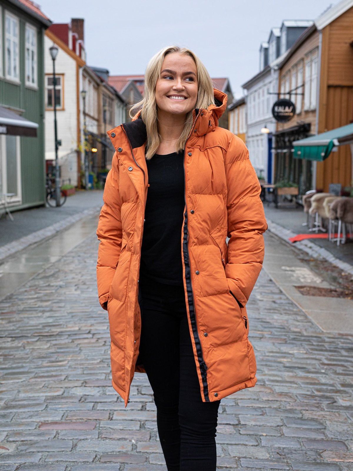 Urban Pioneers Liv Parka Rust