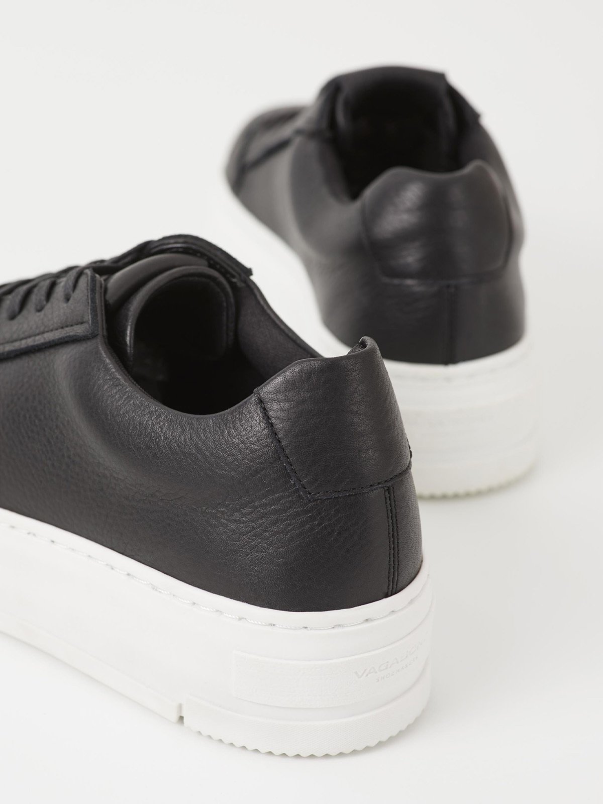 Vagabond Judy Leather Black cow leather