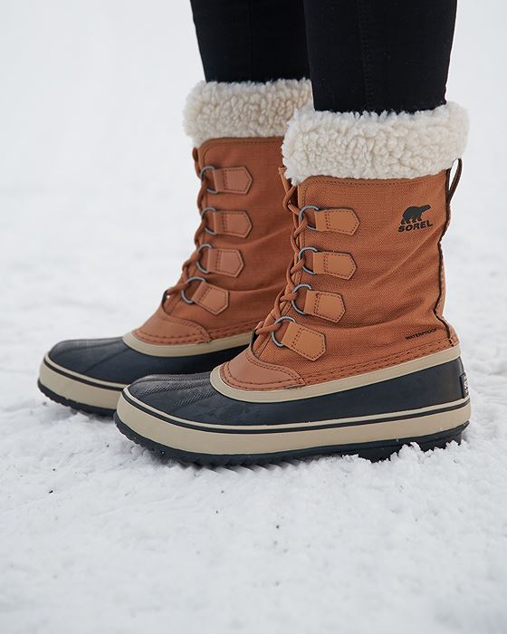 Sorel Winter Carnival Brun