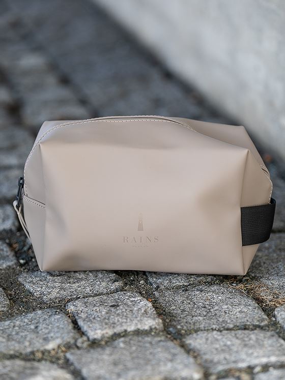 Rains Wash Bag Small Beige