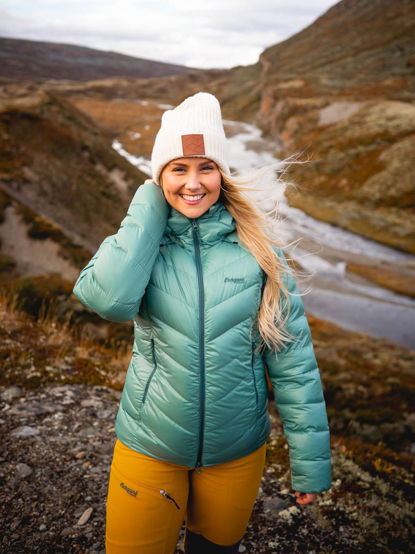 Bergans Cecilie V3 Down Jacket Light Forest Frost Forest Frost Getinspired.no