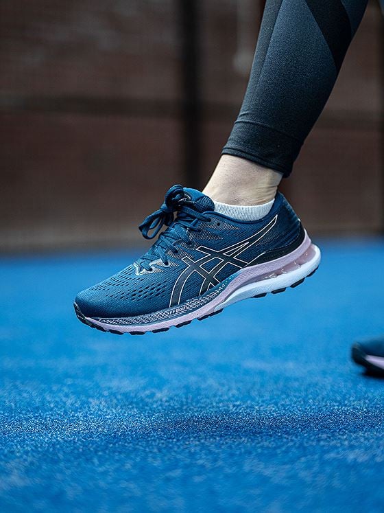 ASICS Gel-Kayano 28 Mako Blue/Barely Rose