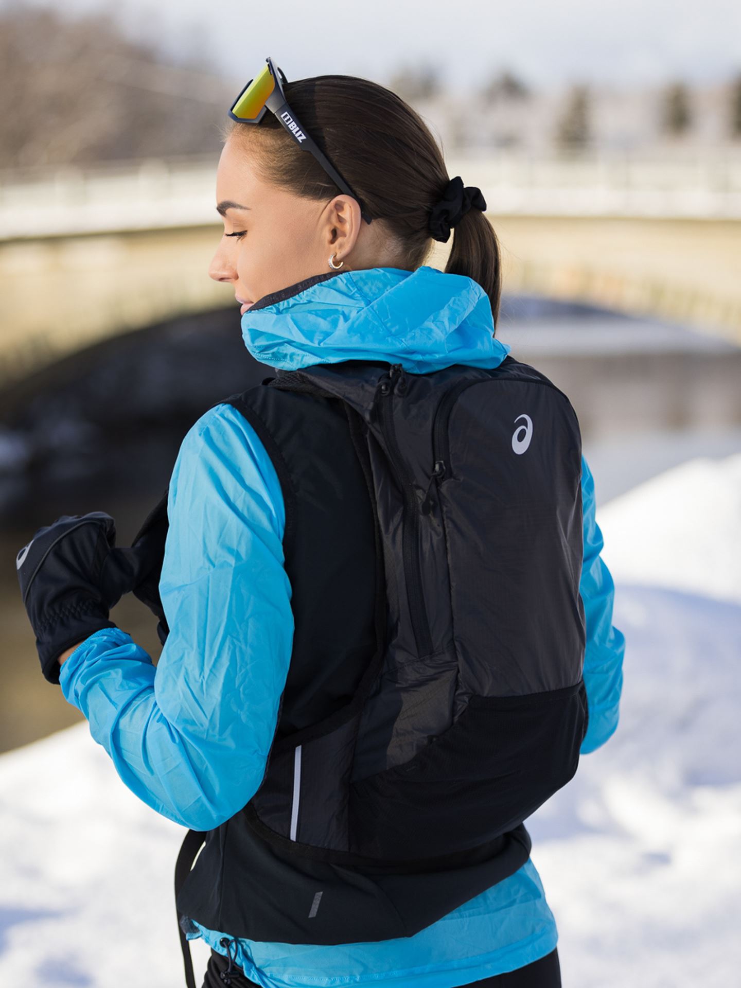 ASICS Lightweight Running Backpack - Sort | Getinspired.no