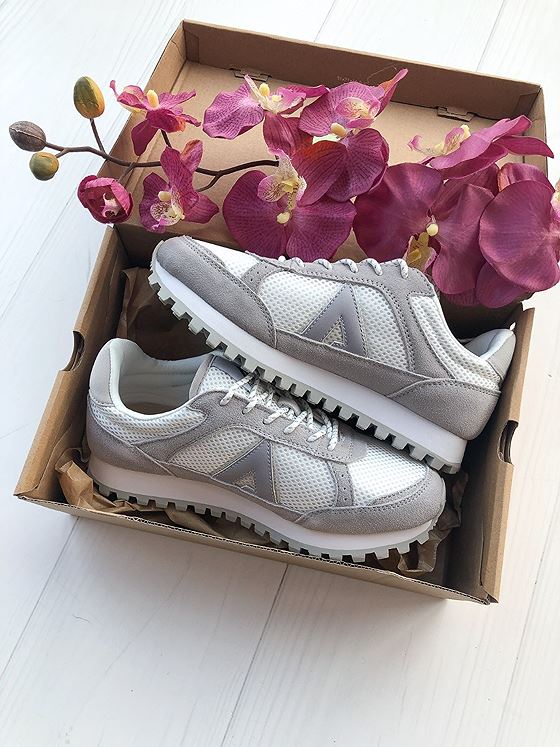 Asfvlt Chase White Grey