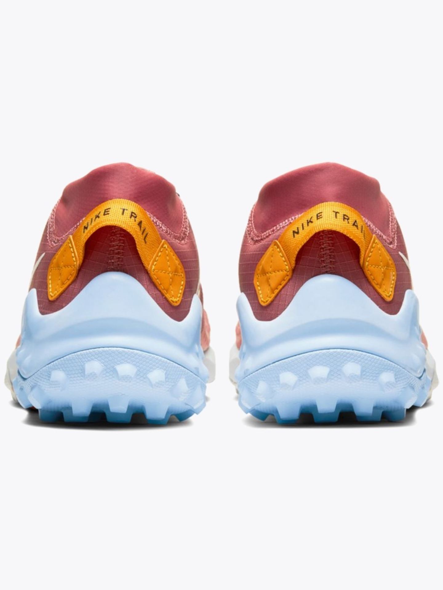 nike running wildhorse 6 trainers in pink