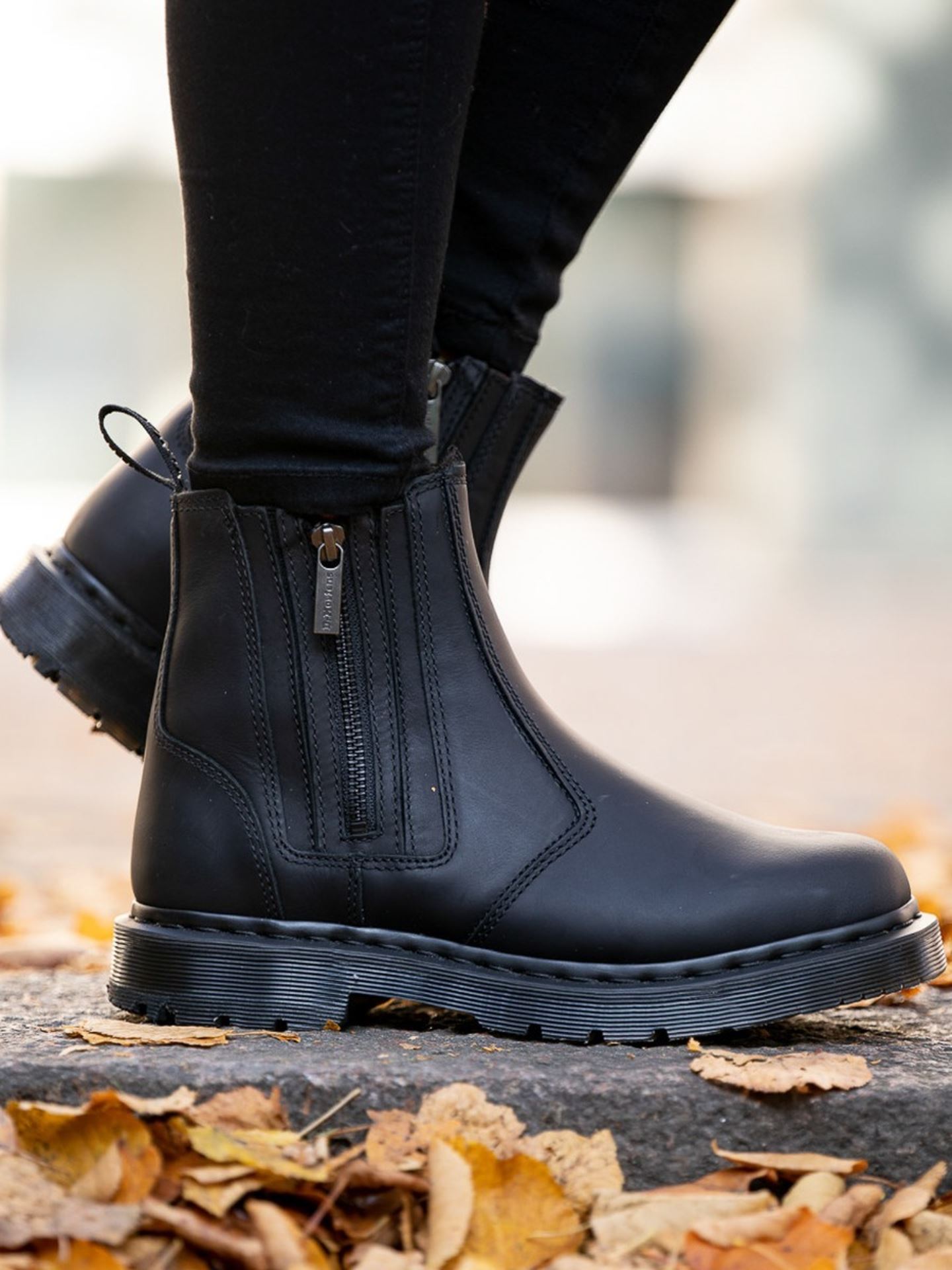 dr martens alyson