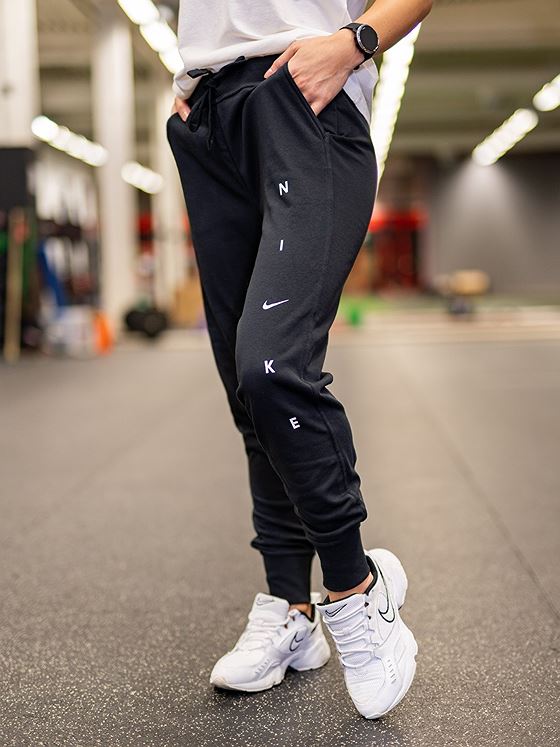 Nike Dri-Fit Get Fit Pant Black/ White