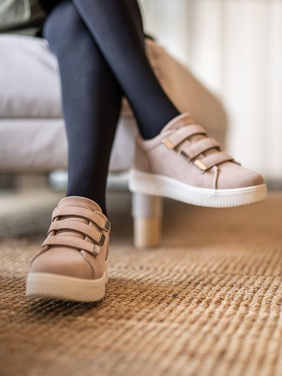Roberto Rosso Trilock Sand suede